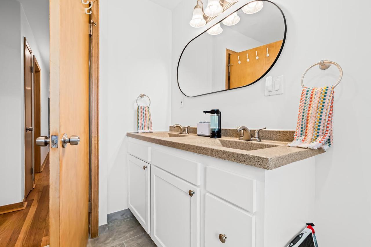 Family-Friendly, Multi-Day Sale, 15 Mins To Downtown Detroit Exterior foto